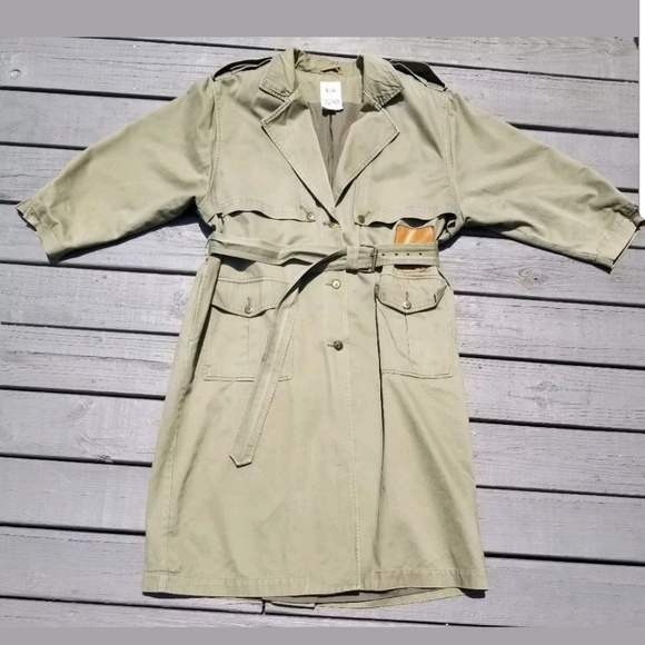 trench coat size 22